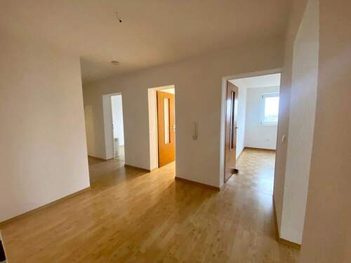 Flur - Etagenwohnung in Mainaschaff zum Kaufen