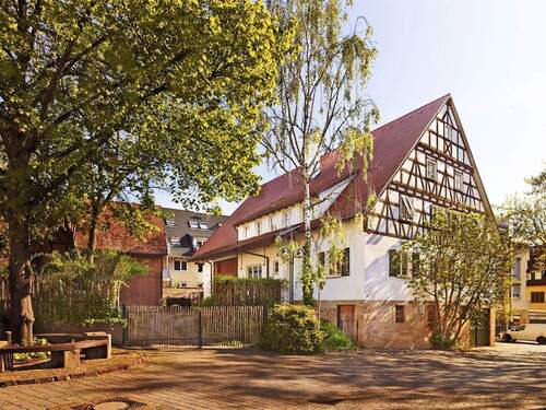 Hausanaischt - 9 Zimmer Einfamilienhaus zum Kaufen in Leinfelden-Echterdingen