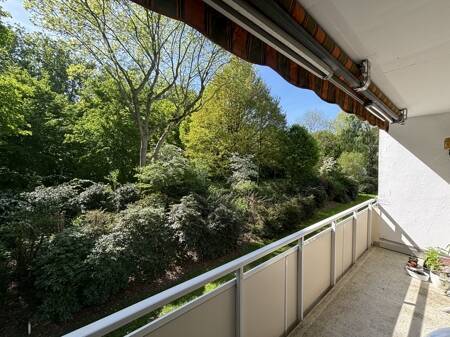 Balkon - Großzügige 3,5-Zimmerwohnung mit Blick ins Grüne in Dortmund - Brackel