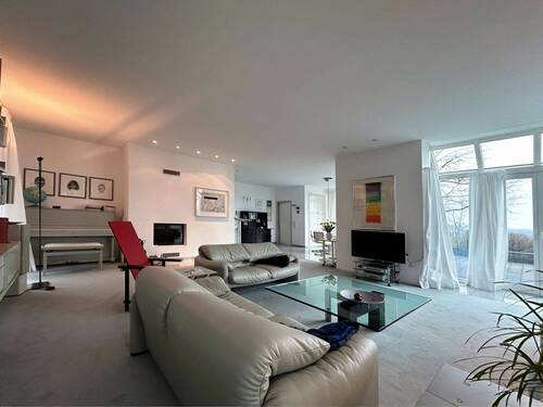 Teilansicht vom Wohnzimmer - 