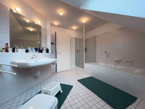 Teilansicht Kinderbad 
- 