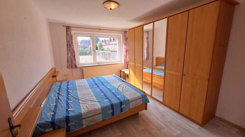 Schlafzimmer 2.Möbliert - 