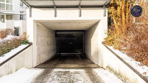 RF-1353 Einfahrt TG - 