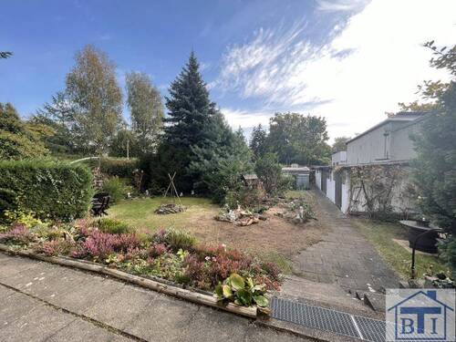 Garten - 8 Zimmer Mehrfamilienhaus, Wohnhaus zum Kaufen in Zittau