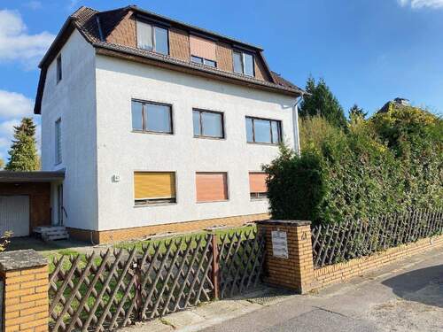 Frontansicht - 9 Zimmer Mehrfamilienhaus, Wohnhaus zum Kaufen in Berlin