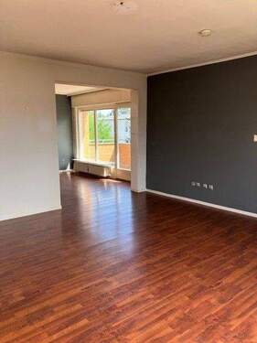 Wohnzimmer - Mehrfamilienhaus, Wohnhaus mit 298,00 m&sup2; in Berlin zum Kaufen