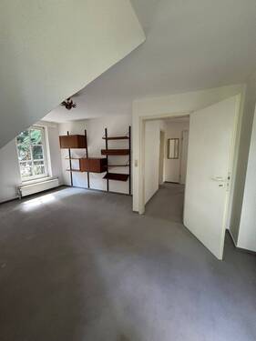 Zimmer 2, OG - 