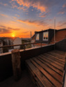 Balkon bei Sonnenuntergang - Sonnige Dachgeschosswohnung mit atemberaubenden Ausblick