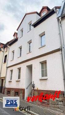 das Objekt hat einen Käufer gefunden - ++++ Mehrfamilienhaus innerstädtisch kl. Grundstück , komplett vermietet ++++ in zentraler Lage von Schmölln ++++