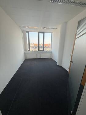 Raum - 