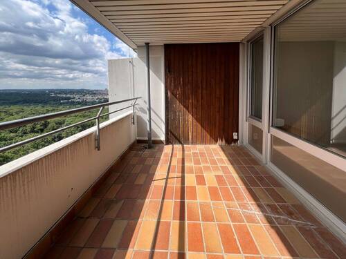 Balkon - 3 Zimmer Etagenwohnung zum Kaufen in Stuttgart