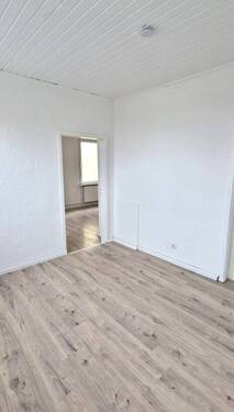 Zimmer 2 - 