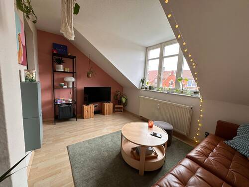 Chill out Ecke - RESERVIERT - Vermietete 2-Raum-Wohnung mit Balkon