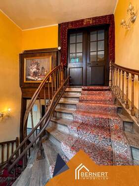 Treppenhaus ins OG - 