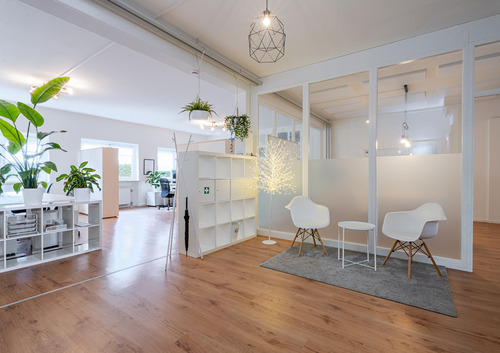 Eingangsbereich - Flexible Schreibtischplatz in Gilching - 247 Zugang, Startups willkommen