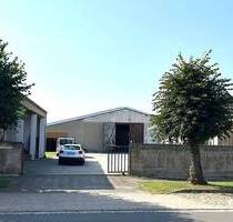 Gewerbeobjekt mit Halle, Garagen, Unterständen, Lagerräumen und Gartenanteil - Kemberg Schleesen