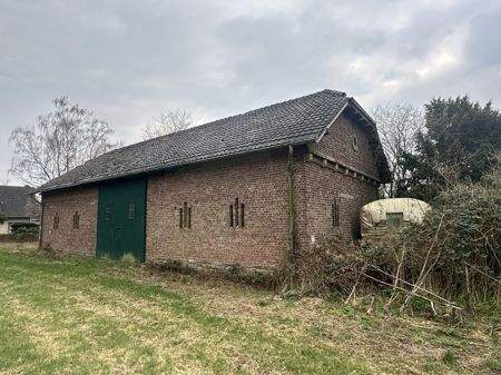 Bild 1 - Großzügiges Grundstück mit positivem Bauvorbescheid für zwei Doppelhaushälften im Außenbereich(§?35)