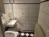 Teilansicht Bad - 