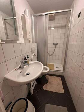 Duschbad + WC - 