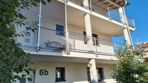 Ansicht Haus - 3 Zimmer Etagenwohnung zur Miete in Jestetten