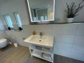 Teilansicht Bad - 