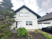 Frontansicht - 4 Zimmer Doppelhaushälfte zum Kaufen in Bad Oeynhausen