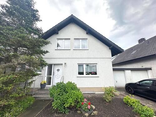 Frontansicht - 4 Zimmer Doppelhaushälfte zum Kaufen in Bad Oeynhausen