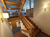 Treppe vom EG zum OG - 