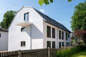 Außenansicht - 4 Zimmer Reihenmittelhaus in München