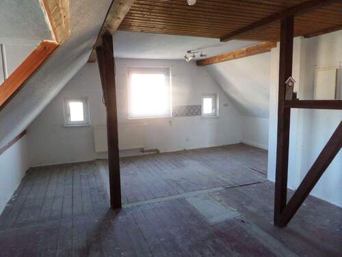 DG Wohn-Esszimmer - 8 Zimmer Einfamilienhaus zum Kaufen in Lauchhammer