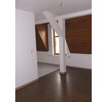 2 Zimmer - Dachgeschosswohnung in Görlitzer Innenstadt