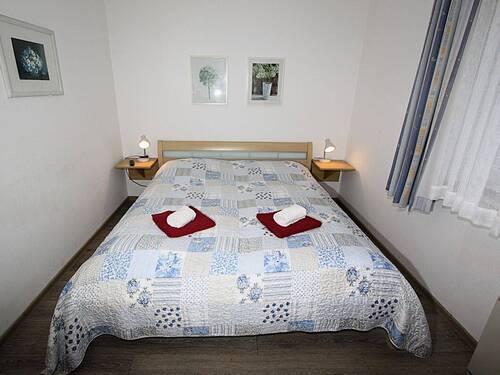 Schlafzimmer 1 - 