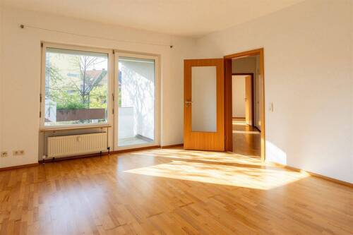 Wohnzimmer - Etagenwohnung mit 60,00 m&sup2; in Konstanz zum Kaufen