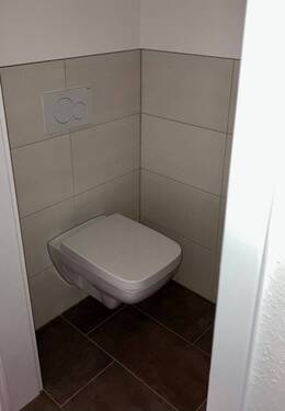 Gäste WC Ansicht 2/2 - 