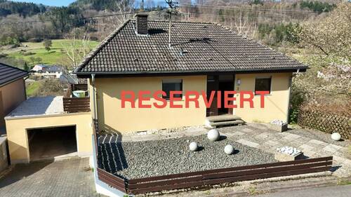 Außenansicht - Charmanter Bungalow mit herrlicher Aussicht - Nähe Lux.