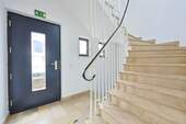 EG - Treppenhaus / Personaleingang - 