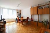 Wohnzimmer - 2 Zimmer Einfamilienhaus zum Kaufen in Stuttgart