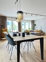 Wohlfühlen im großzügigen Wohnzimmer - Doppelhaushälfte mit 139,00 m² in Erlangen zum Kaufen