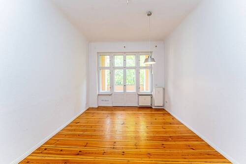 Wohnzimmer - 2 Zimmer Etagenwohnung in Berlin