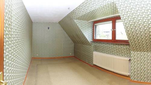 Kinder- /Arbeitszimmer - 