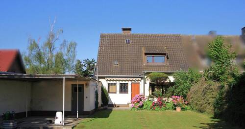 Gartenansicht - 7 Zimmer Doppelhaushälfte in Köln OT Meschenich