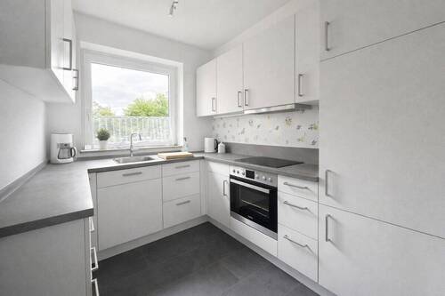 Küche KI optimiert - 3 Zimmer Etagenwohnung in Bad Schwartau