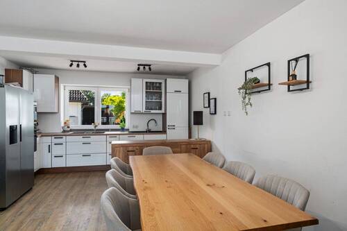 Wohnung 1 Essbereich und Küche - Mehrfamilienhaus, Wohnhaus mit 243,90 m&sup2; in Oyten zum Kaufen