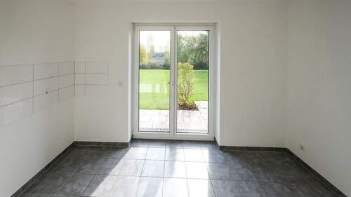 Monheim Küche mit Gartenblick - 