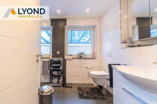 LYD 4617 - 9 Badezimmer EG - 