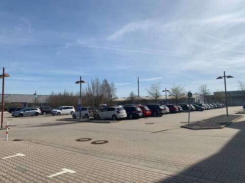 Parkplatz - Halle zum Kaufen in Schwandorf