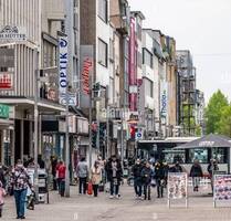 6 Wohnungen & 1 Ladenlokal. Balkone & Garagen. Liebevoll gepflegt & modernisiert. - Oberhausen Altstadt-Süd