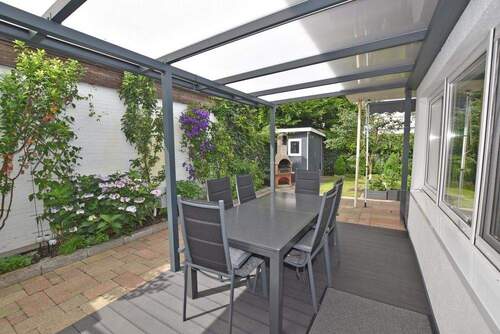 Überdachte Terrasse - Bungalow mit 100,20 m² in Hamburg Rahlstedt zum Kaufen