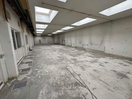 8.jpg - Provisionsfreie Atelierfläche im 1.OG in Hamburg Bahrenfeld