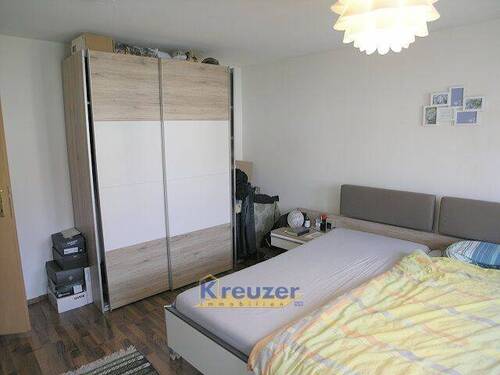 Schlafzimmer Bild 2 - 